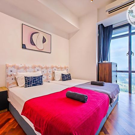 נוסג'יה Grand Medini By Rr Jbcity מראה חיצוני תמונה