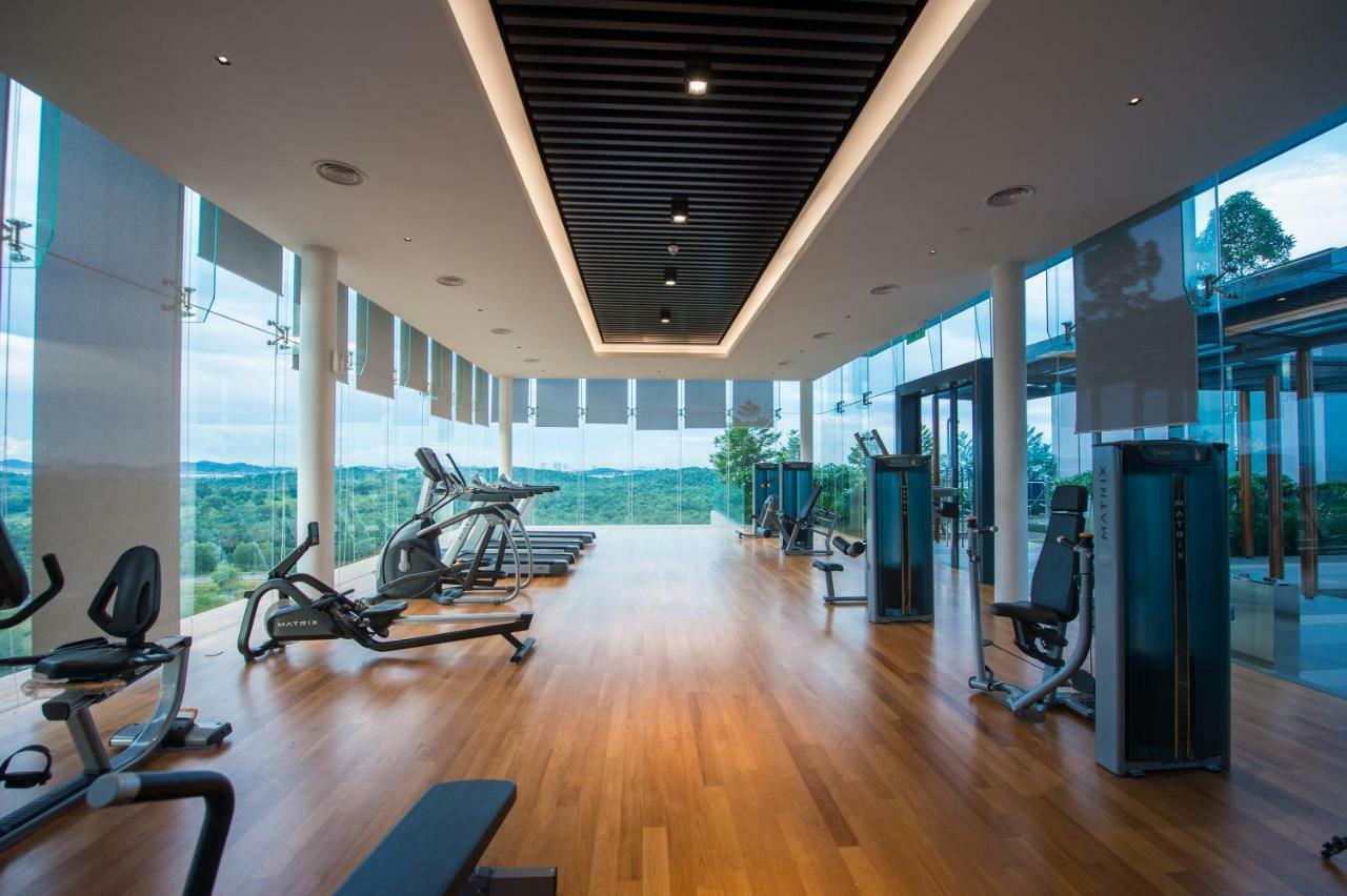 נוסג'יה Grand Medini By Rr Jbcity מראה חיצוני תמונה